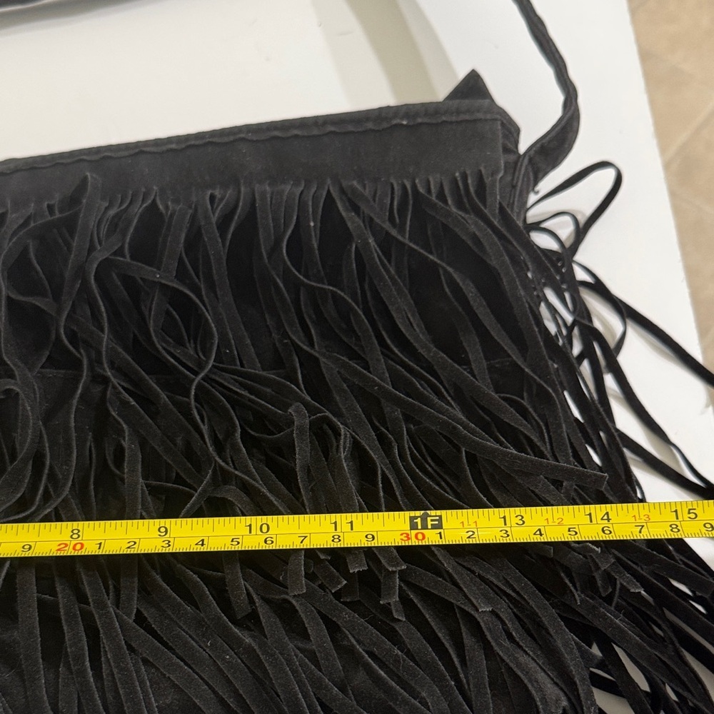 Fringe Black Shoulder Bag - Picture 4 of 4